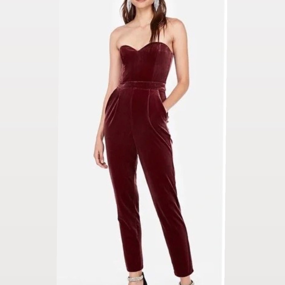 Express Strapless Velvet Sweetheart Neck Jumpsuit Wine Maroon Size 10 Petite